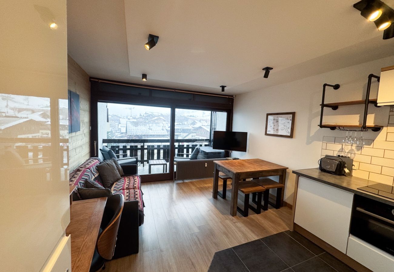 Apartment in Morzine - Apartment Le Schuss Sleeps 1-6 Central Morzine