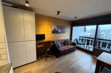 Apartment in Morzine - Apartment Le Schuss Sleeps 1-6 Central Morzine