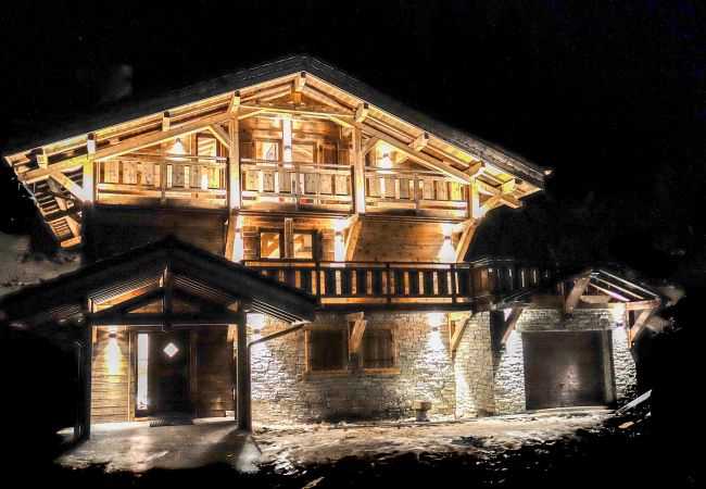 Chalet in Saint-Jean-d´Aulps - Maison Deux Cent